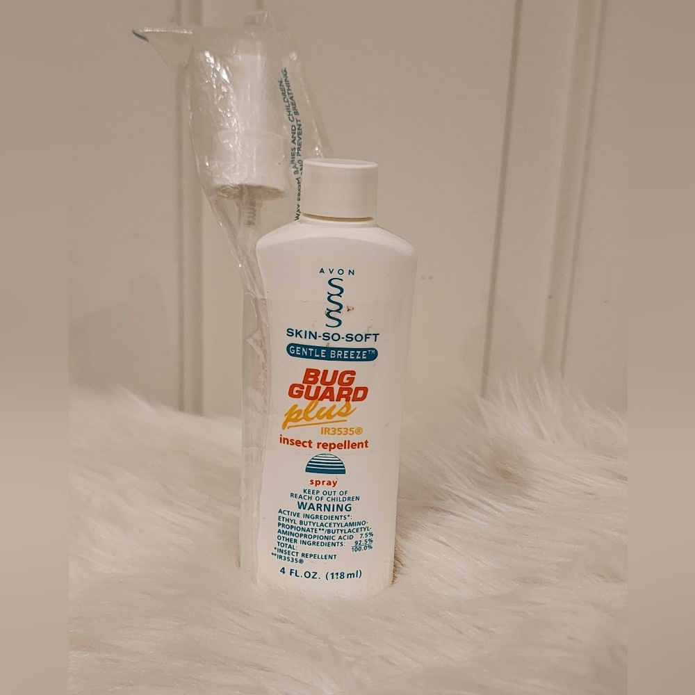 Avon Skin-So-Soft Gentle Breeze Bug Guard Plus SPF 15 SSS SEALED